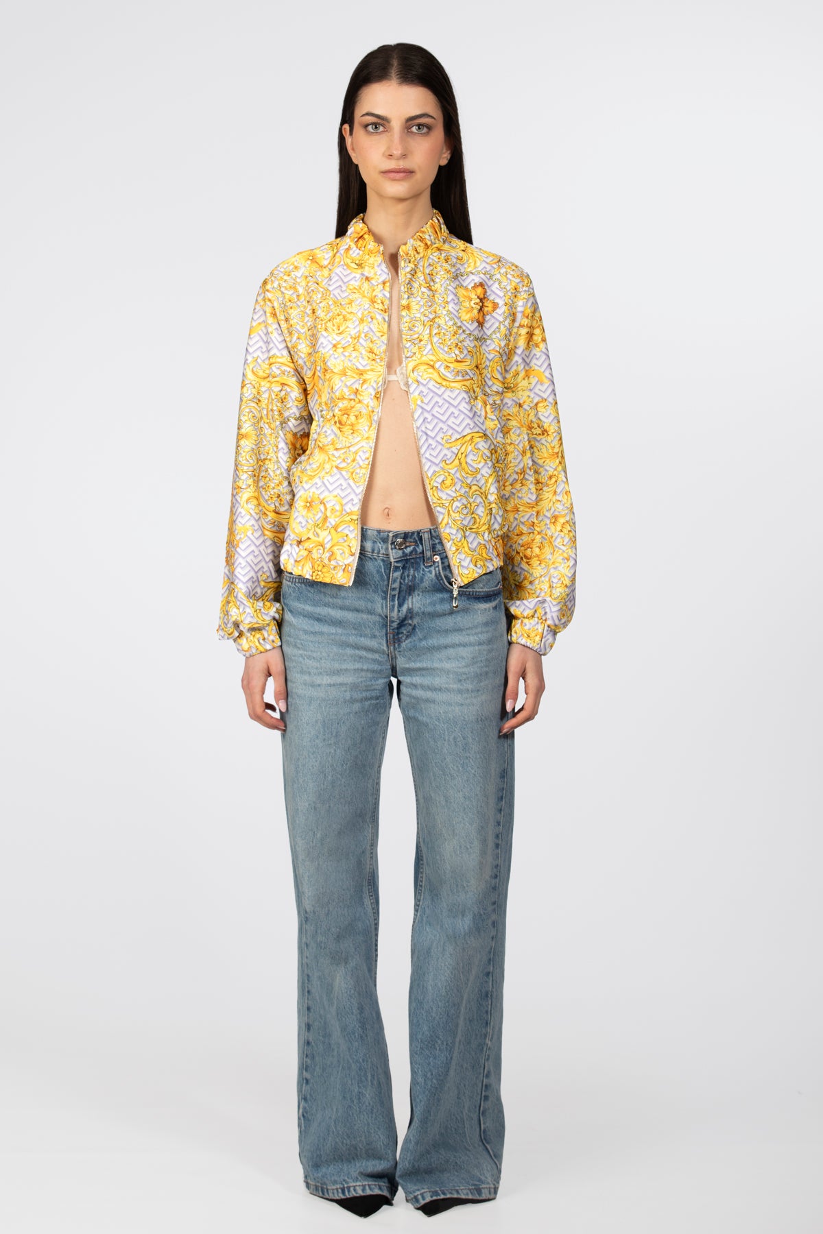 Bomber en seda estampado italiano en oro y lila, frente - Kūpa